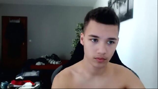 Gay Xnxx - Brazilian kay - cute boy from brasil amateur